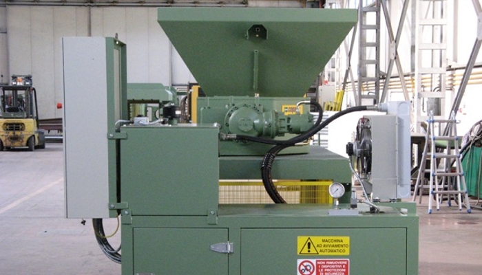 Máquina trituradora de plástico